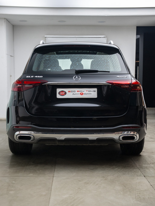 Mercedes Benz GLE 450 4matic LWB Exterior Image