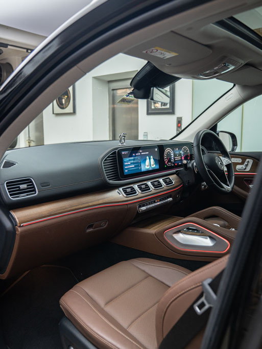 Mercedes Benz GLE 450 4matic LWB Exterior Image