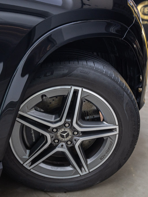 Mercedes Benz GLE 450 4matic LWB Exterior Image