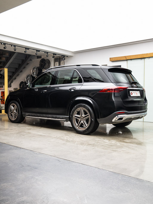Mercedes Benz GLE 450 4matic LWB Exterior Image