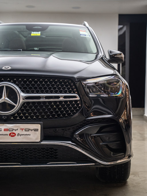 Mercedes Benz GLE 450 4matic LWB Exterior Image