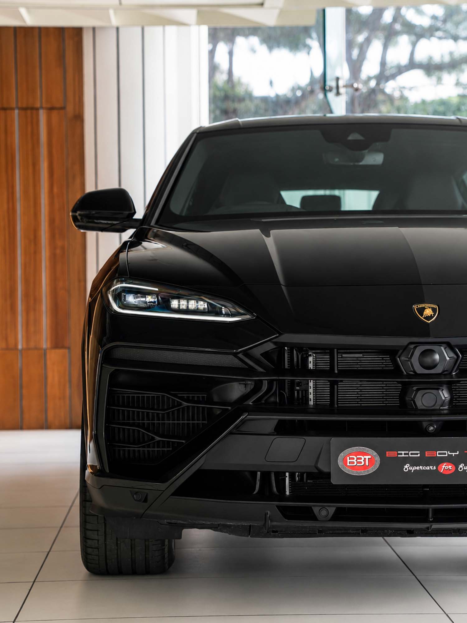 Lamborghini Urus SE Exterior Image