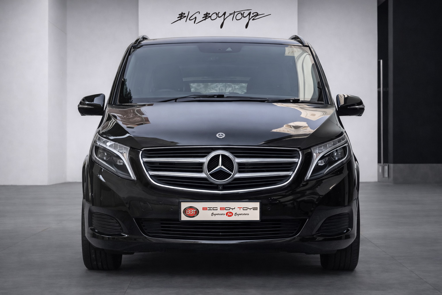 Mercedes Benz V220d