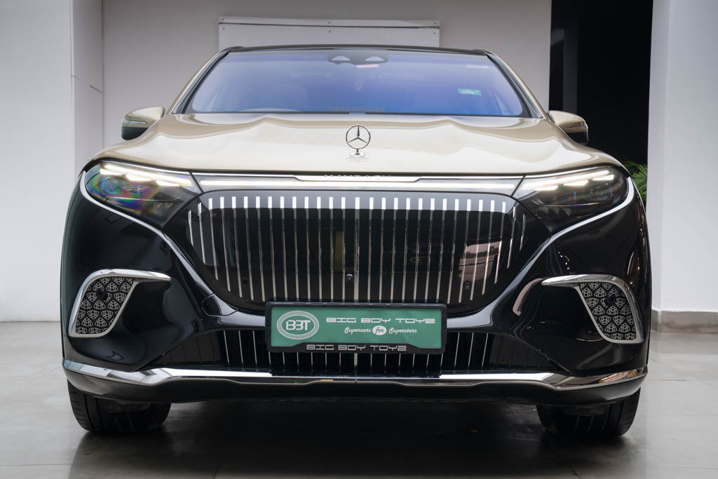 Mercedes Maybach EQS SUV 680