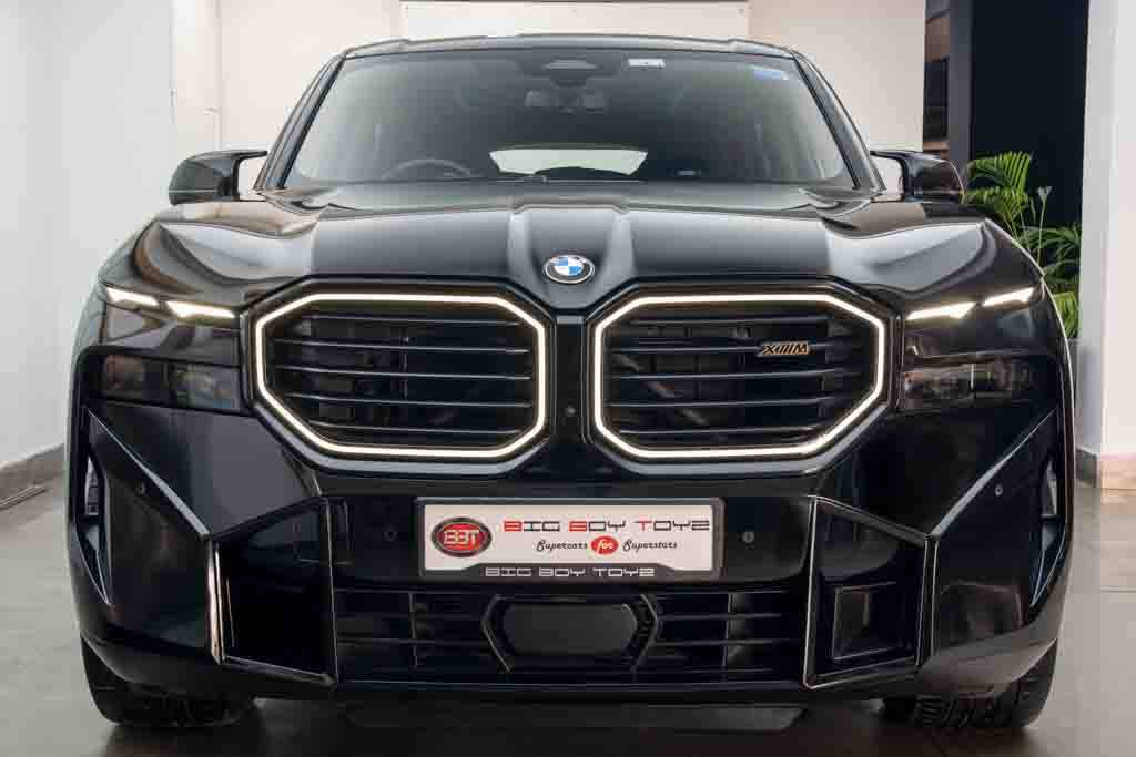 BMW XM