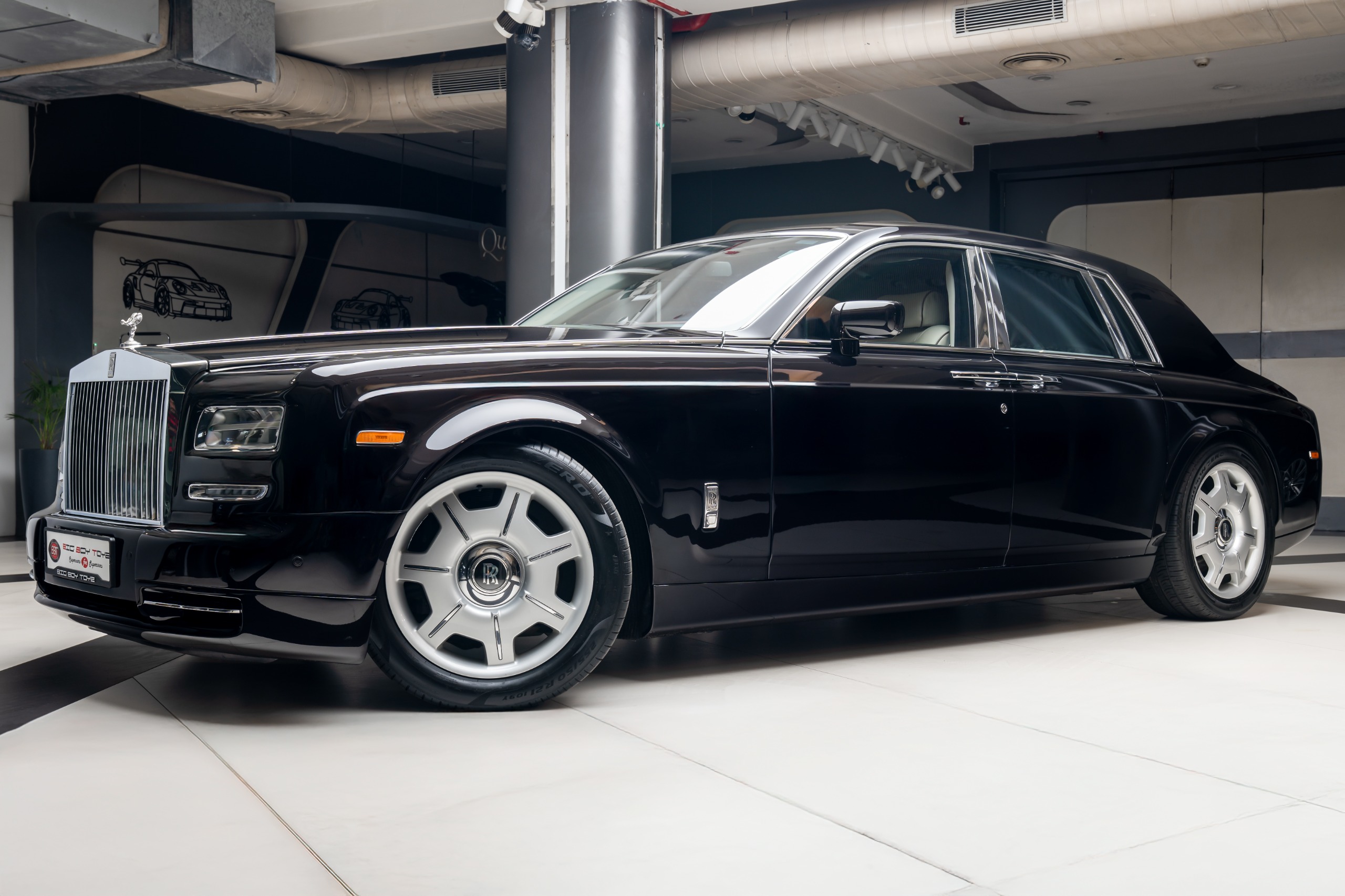 Rolls Royce Phantom