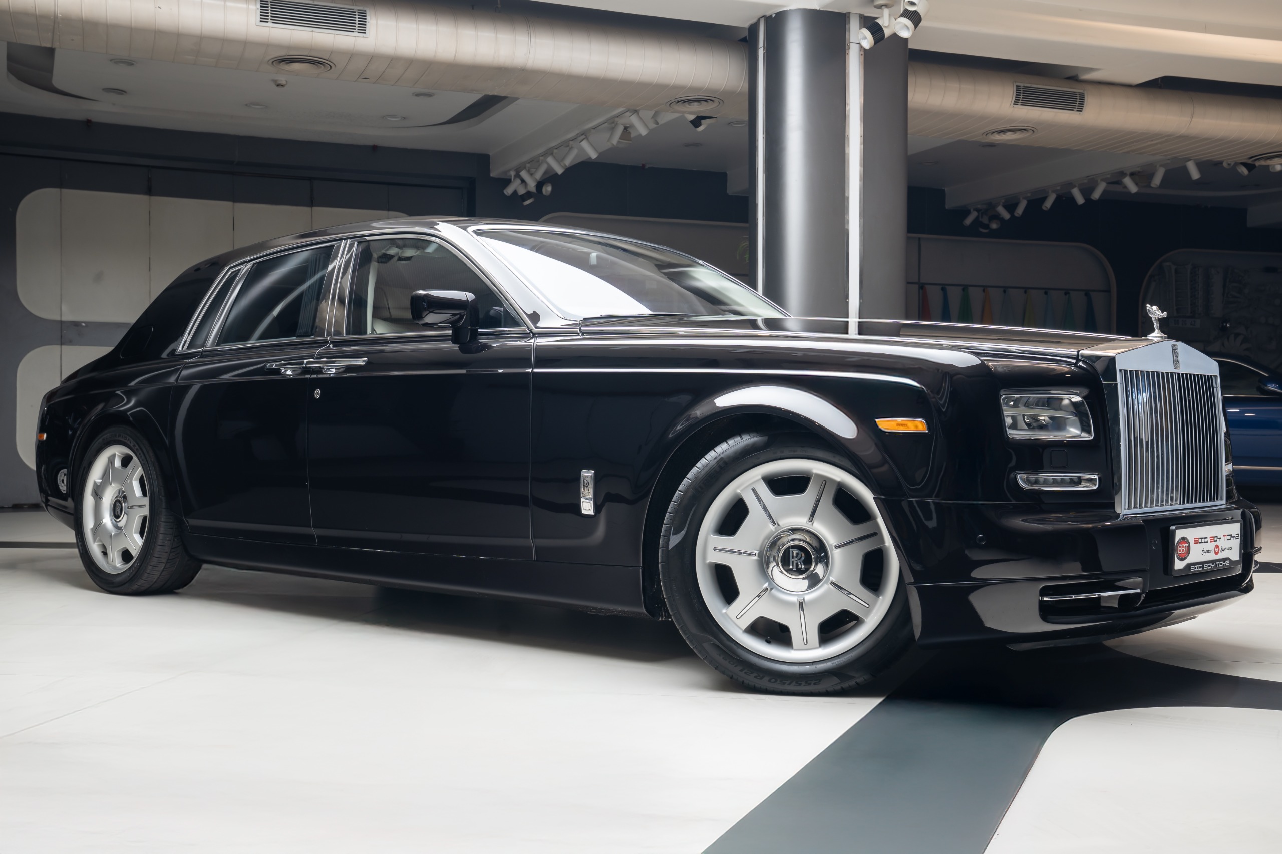 Rolls Royce Phantom