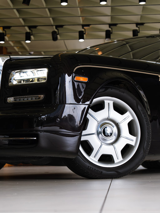 Rolls Royce Phantom Exterior Image