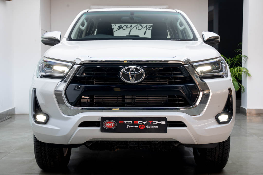 Toyota Hilux High 4×4 AT