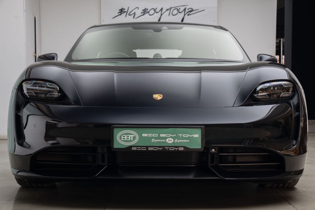 Porsche Taycan Turbo