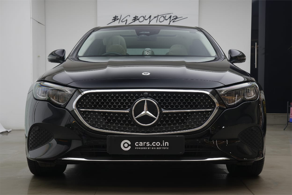 Mercedes Benz E200