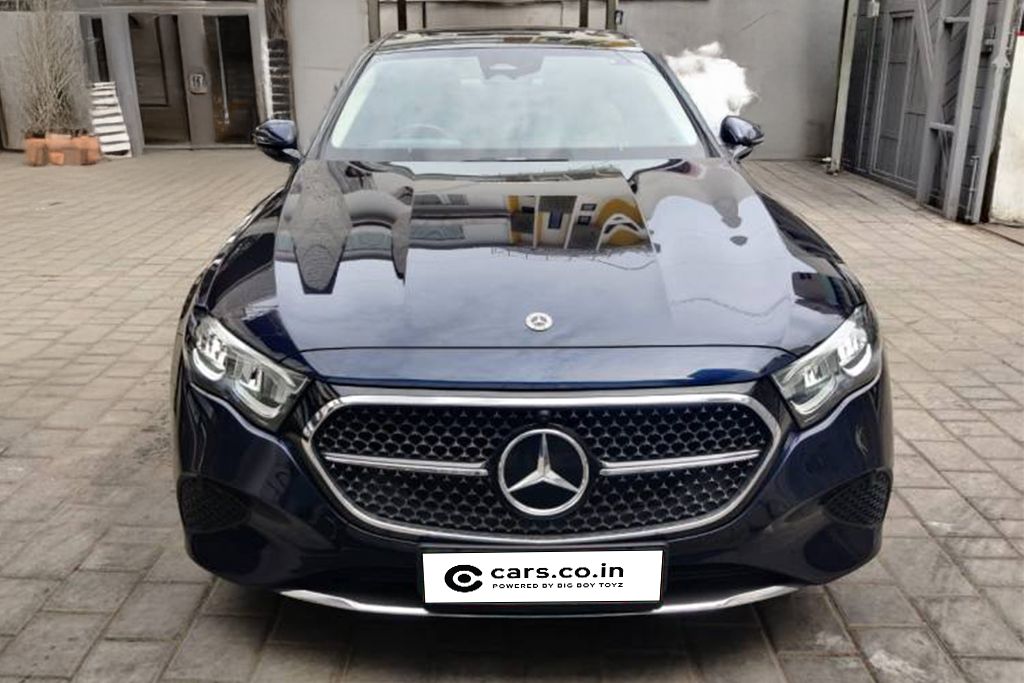 Mercedes Benz E200