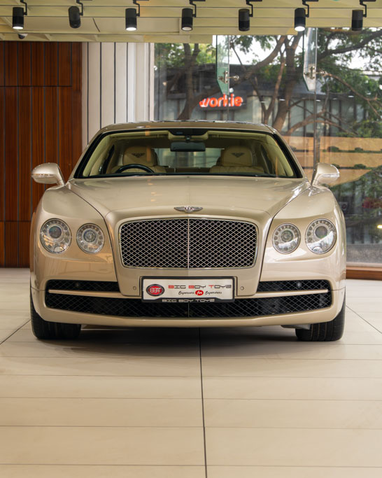 BENTLEY FLYING SPUR V8 MY16